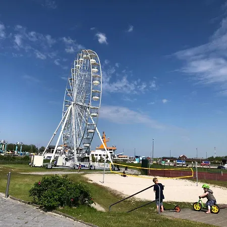 Haus Annegrete Mit Ueberdachter Terrasse Zum Garten