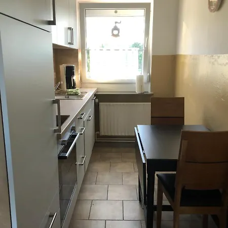 Haus Annegrete Mit Ueberdachter Terrasse Zum Garten بينسيرسيال