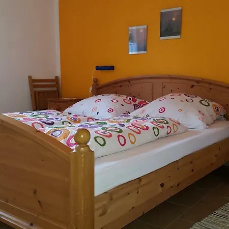 Haus Annegrete Mit Ueberdachter Terrasse Zum Garten بينسيرسيال
